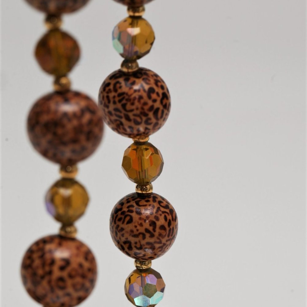 Joan Rivers Animal Leopard  Round Beads Crystals Long NWOT